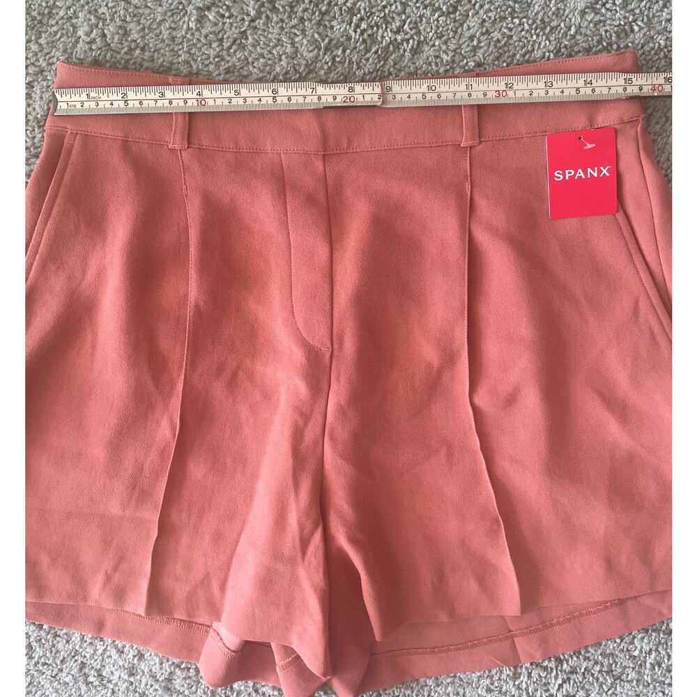 NWT SPANX Carefree Crepe Shorts, Elastic Waist, Sedona, Size Large. 6” inseam - Picture 5 of 14